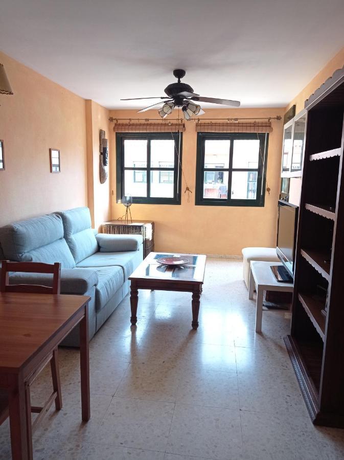 Beach Apartment Манилва Экстерьер фото